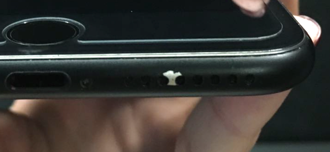iPhone 7のジェットブラックではなくブラックで塗装の剥がれが報告される